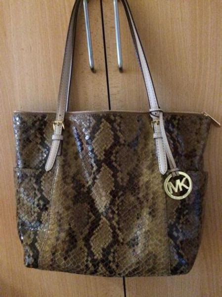 michael michael kors taschen grau mit schlangenmuster|Designer.